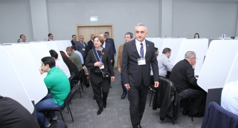 Vəkilliyə qəbulla bağlı test imtahanında 315 nəfər uğur qazanıb