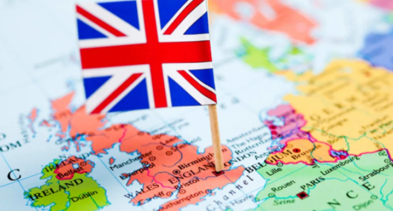 Böyük Britaniya Hörmüzdə gəmilərin hərəkətini təmin etmək üçün esmines göndərməyə hazırdır