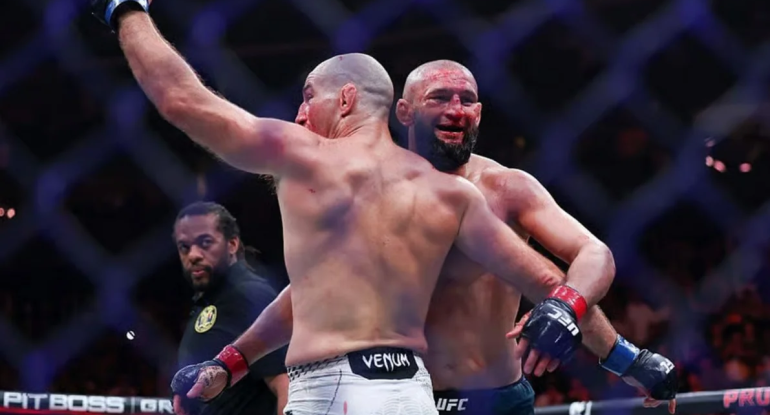 UFC:&nbsp;Hamzat Çimayev ilk məğlubiyyətini aldı - VİDEO