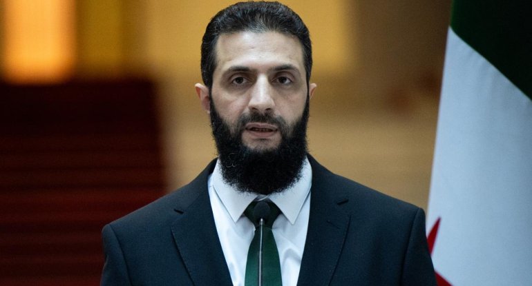 Suriya prezidenti qardaşını işdən çıxardı