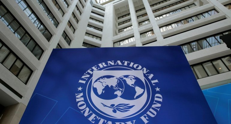 IMF Azərbaycan neftinin qiyməti ilə bağlı proqnozunu kəskin artırıb