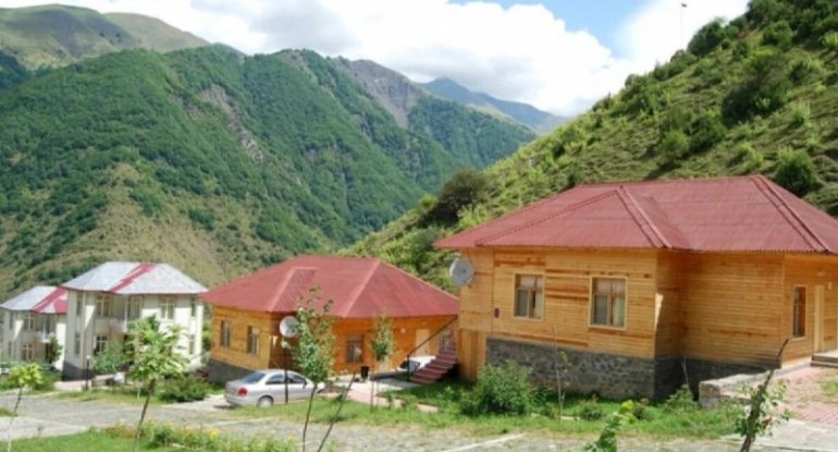 Yay gəlməmiş qiymətlər &ldquo;od tutdu&rdquo;:&nbsp;günlük evlər 500 manat oldu