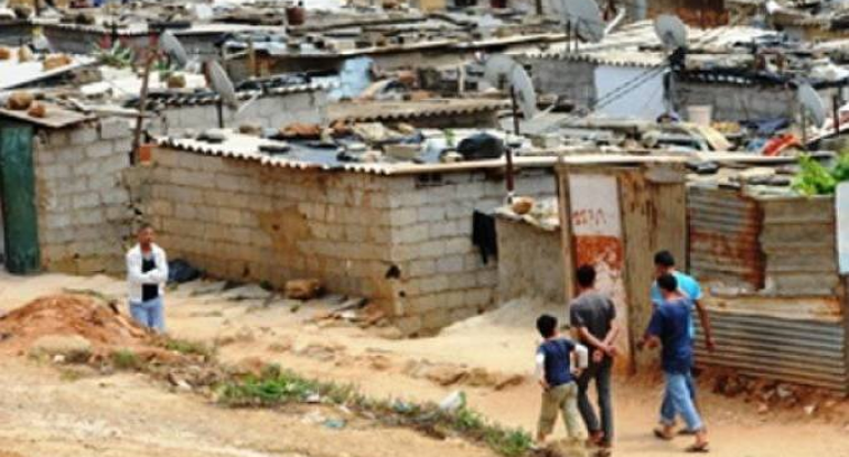 1 milyarddan çox insan gecəqondularda və ya qeyri-formal yerlərdə yaşayır