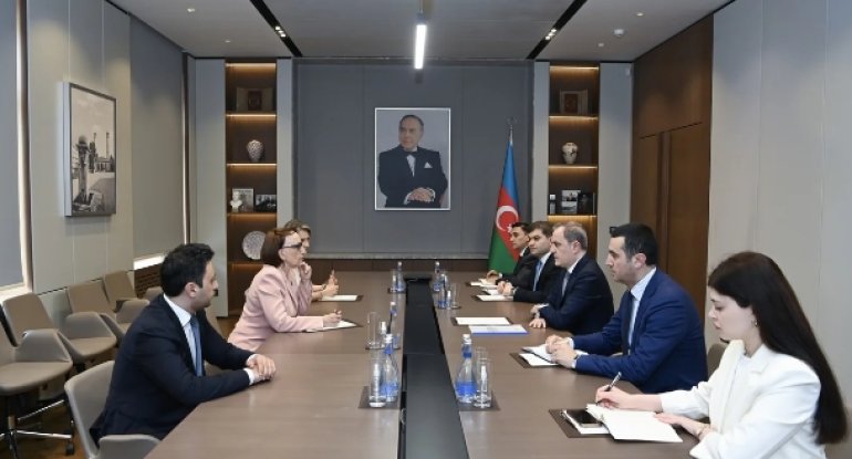 Ceyhun Bayramov UNCTAD-ın Baş katibi ilə görüşüb