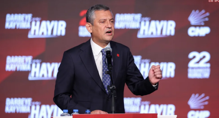 Özgür Özel CHP Qrup sədri seçilib
