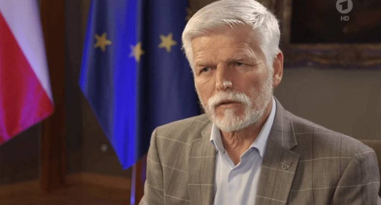 Çexiya prezidenti Avropanı tənqid etdi, NATO-nu Rusiyaya qarşı sərt addımlara çağırdı