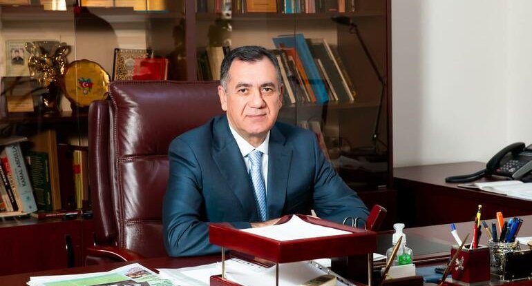 Deputatdan SOS: Evliliklər azalır, boşanmalar, selektiv abort artır, uşaq doğumu azalır