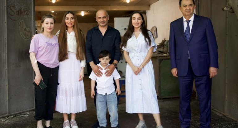 Leyla Əliyeva və Arzu Əliyeva Lənkəranda yerli sənətkarın yaradıcılığı ilə tanış olublar - FOTOLAR