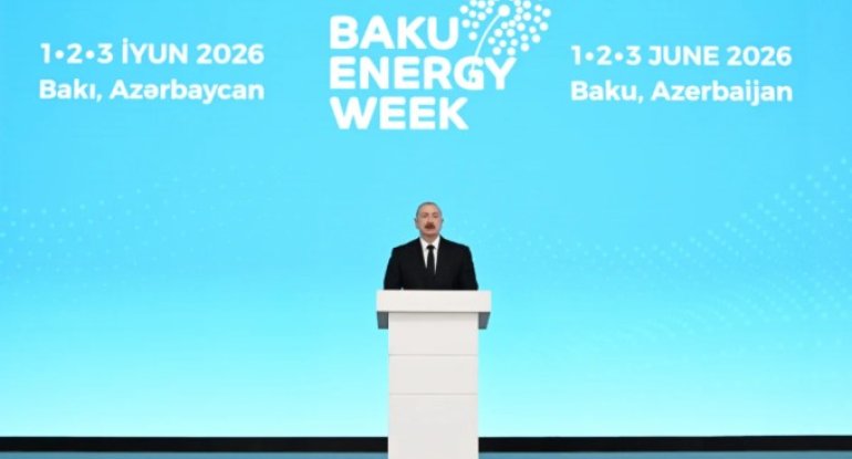 İlham Əliyev Bakı Enerji Həftəsinin rəsmi açılış mərasimində iştirak edib