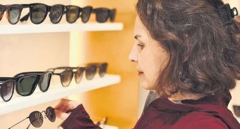 Eynəkləri bu yazılara inanıb almayın - Gizli təhlükə ortaya çıxdı