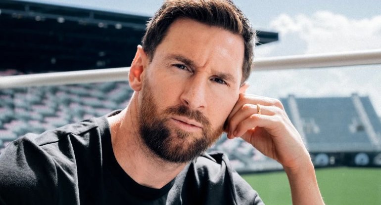 Messi İspaniyanın nüfuzlu mükafatını qazandı