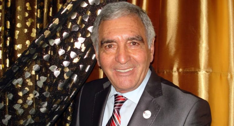 Xalq artisti: &ldquo;Maşınımın qarşısını kəsib...&rdquo;