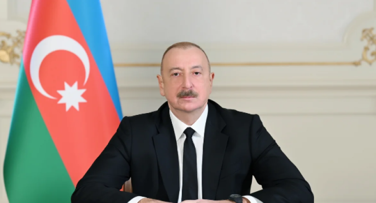 İlham Əliyev İsveç Kralını milli bayramları münasibətilə təbrik edib