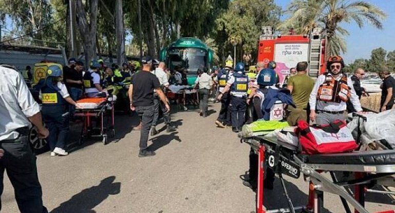 İsrailin mərkəzində TERROR: Ölənlər və yaralananlar var