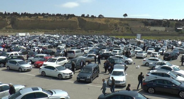 Avtomobil bazarında qiymətlər BAHALAŞIB