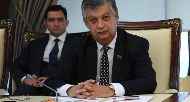 Alimlərin sosial vəziyyətinin yaxşılaşdırılması istiqamətində ciddi addımlar atılmalıdır - Əli Məsimli&nbsp;
