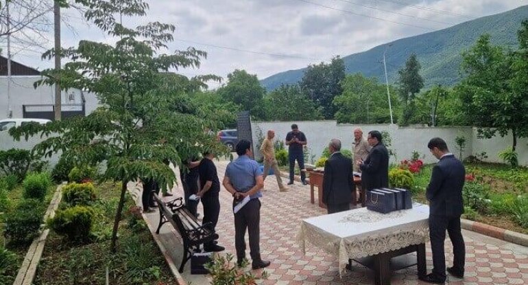 Hadrut və Qırmızı Bazara növbəti köç oldu