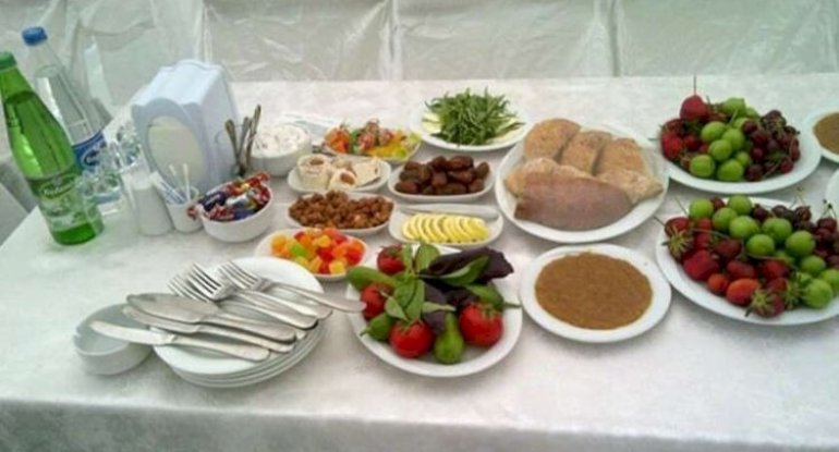 Bu rayonlarda ehsan süfrələri ləğv edildi: YENİ QAYDALAR