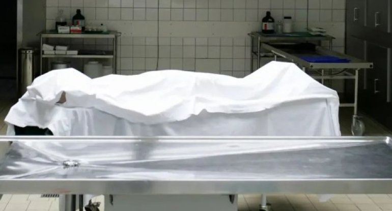 Bakıda dəhşətli hadisə: Keçmiş həyat yoldaşı və qayınanasını öldürdü