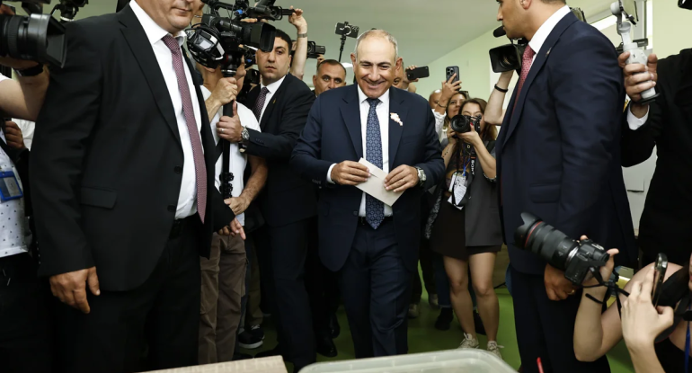 Ermənistanda MSK parlament seçkilərinin nəticələrini təsdiqlədi