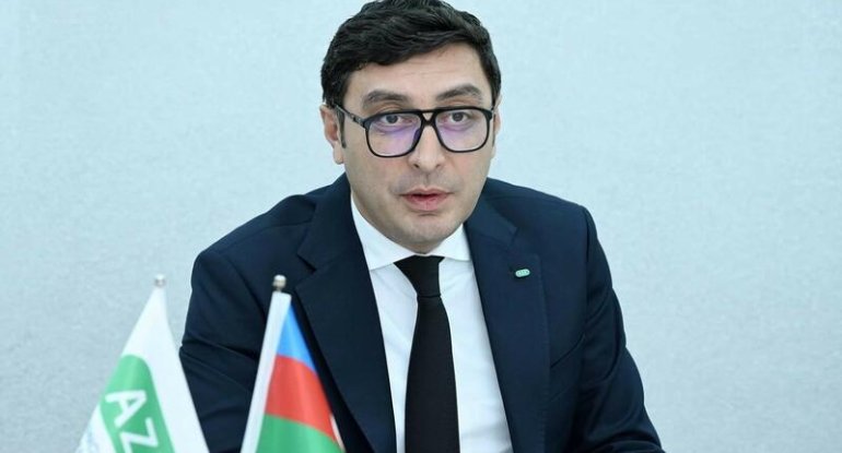 Nazir rəis müavinini vəzifəsindən azad etdi -&nbsp;FOTO