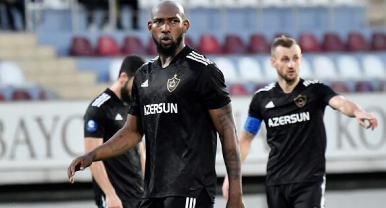 Medina “Qarabağ”dan getdi