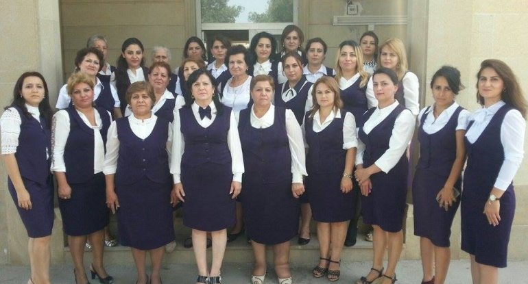 Müəllimlərin vahid geyimi hansı formada olacaq? - AÇIQLAMA