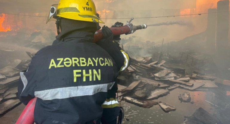 Neft Emalı Zavodunda yanğın söndürülüb - YENİLƏNİB