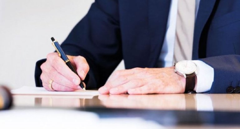 Agentliyin departament müdiri işdən çıxdı - Yeni təyinat