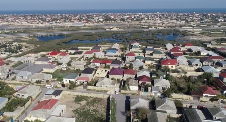 Sənədsiz evlər problemi: Dövlət büdcəsi milyonlarla gəlirdən məhrum olur