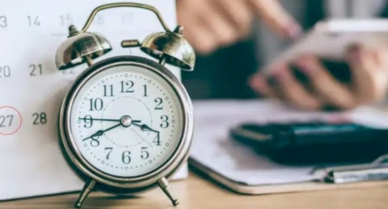 Paytaxtda fərqli iş qrafikləri tətbiq olunacaq: Tıxaclar azalacaq?