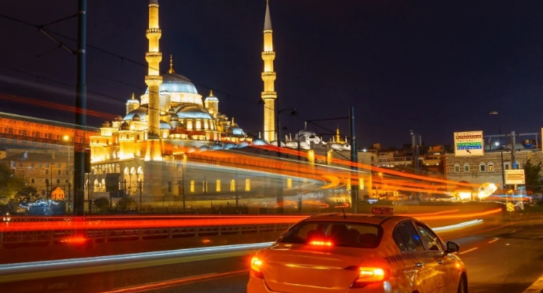 Qaydaları pozan sürücüləri dronlar izləyəcək