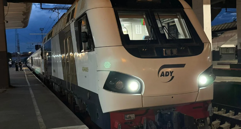 Regionlara gedən sərnişin qatarları Dərnəgüldə də dayanır