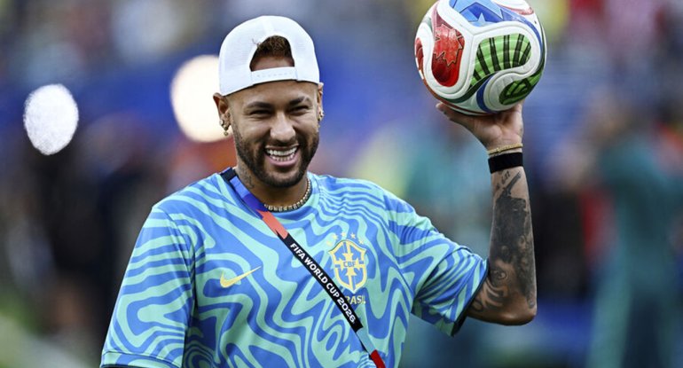 Neymar DÇ-də tam heyətlə ilk məşqə çıxıb