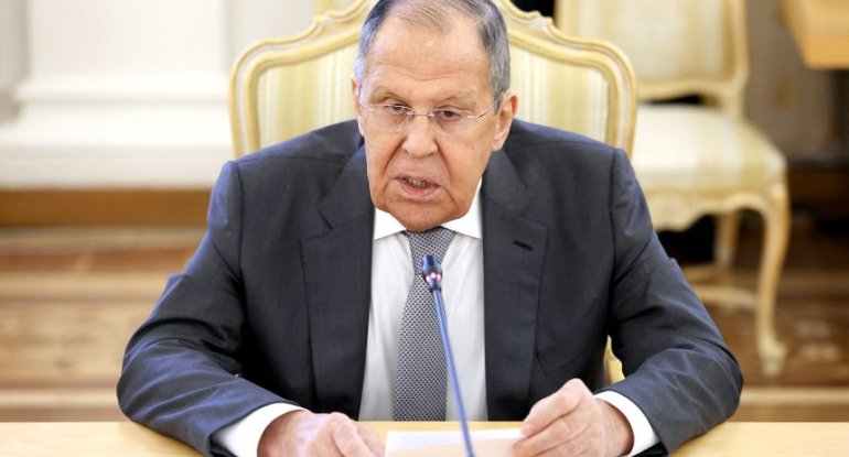 Lavrov söyüş söydü - VİDEO