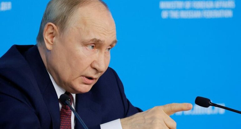Putin: Sülh danışıqları Ukraynanın təşəbbüsü ilə dayandırılıb