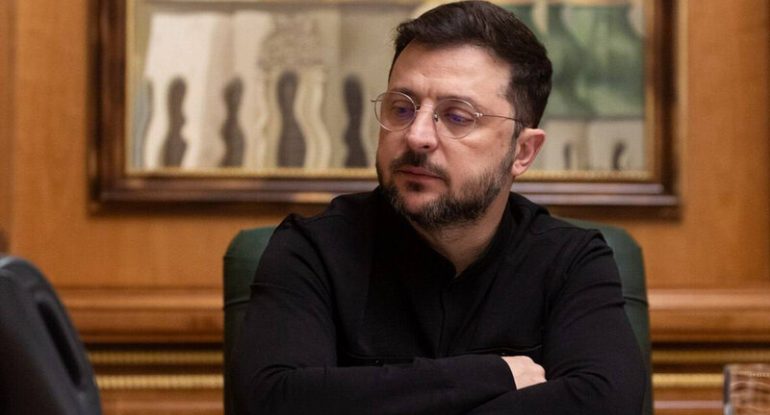 Zelenski Polşaya getməkdən imtina etdi