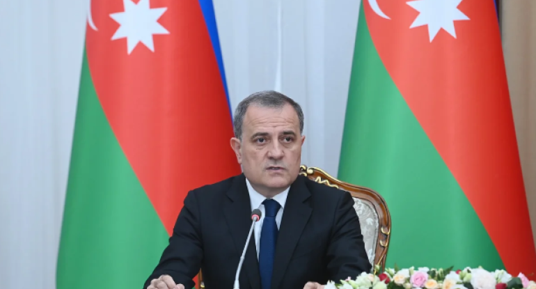Ceyhun Bayramov polşalı həmkarı ilə Cənubi Qafqazı və Ukraynaya dəstəyi müzakirə etdi