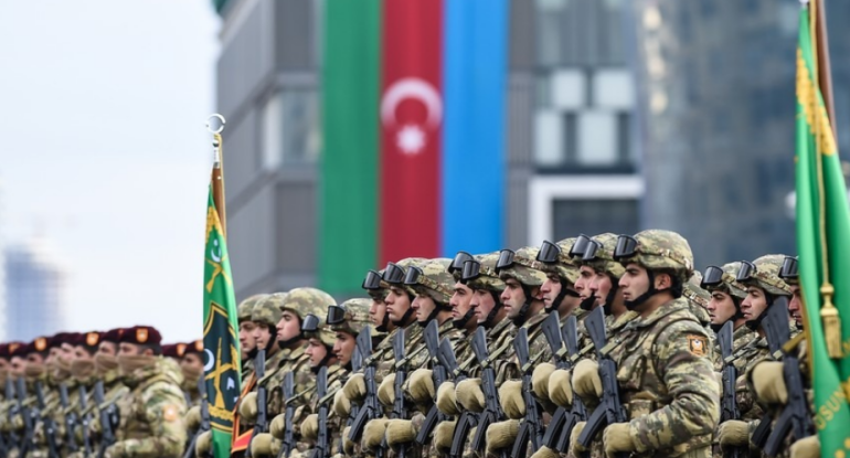 Ordumuzun yeni quruculuq mərhələsi: Komando ordusu