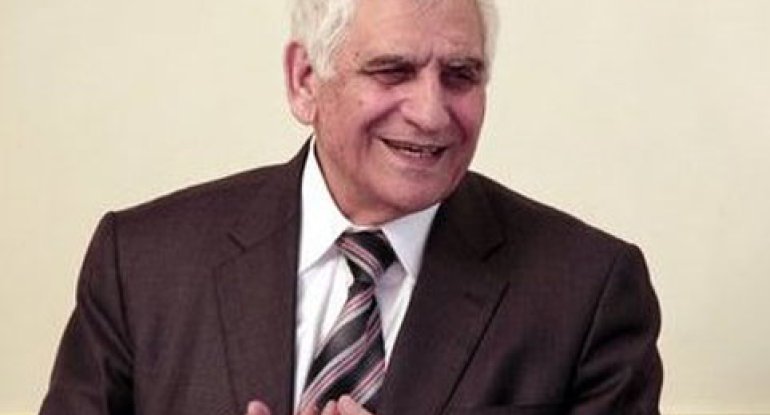 Xalq şairi xəstəxanaya yerləşdirildi
