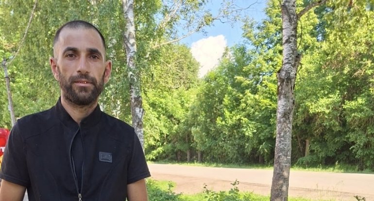 Rusiyada girov saxlanıldığını iddia edən azərbaycanlı: &ldquo;Pasportumu alıblar, məndən 10 min istəyirlər&rdquo; - Foto