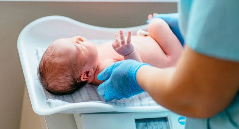 Yeni doğulan körpənin çəkisi onun gələcək intellektinə necə təsir edir? - ARAŞDIRMA