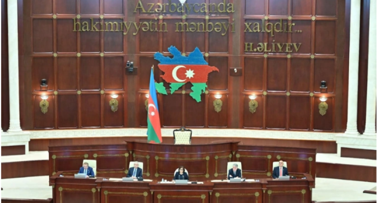 Büdcənin icrası haqqında qanun qəbul edildi