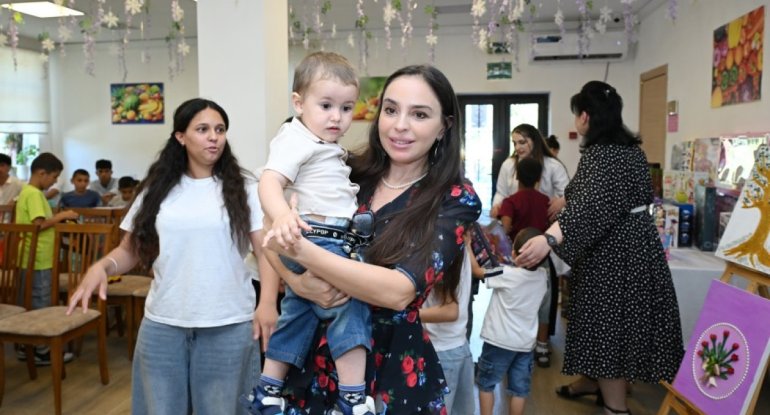 Leyla Əliyeva Şəkidə Uşaq evində - FOTO