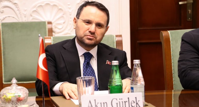 Türkiyənin ədliyyə naziri Azərbaycana gəldi