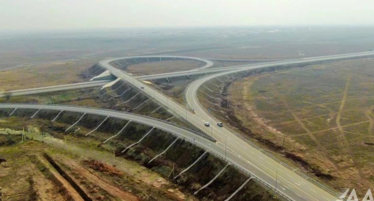 Əsgəran-Xocalı-Xankəndi yolunda tikinti işləri&nbsp;son mərhələyə çatıb