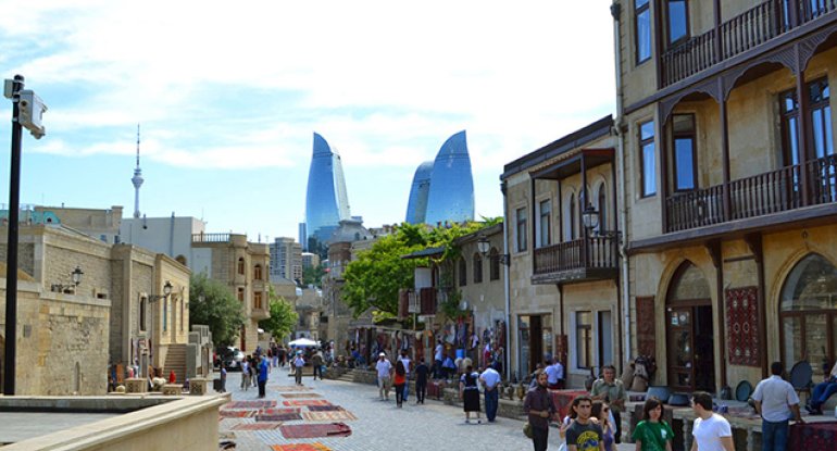 Azərbaycana Avropadan turist axını artıb