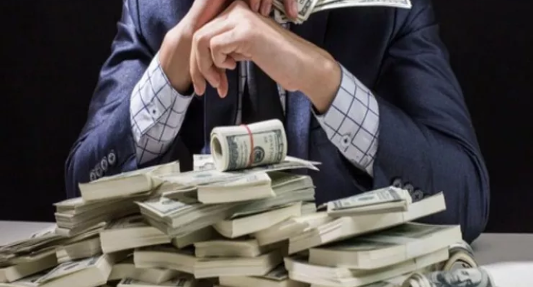 Bu ölkənin hər 6 sakinindən biri dollar milyonçusudur