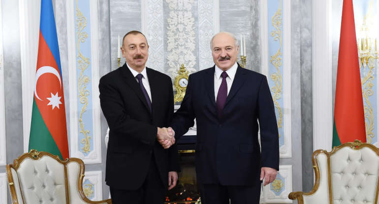 İlham Əliyev Lukaşenkonu təbrik etdi