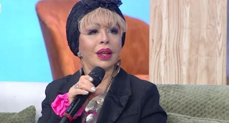 "2 dəfə səs tellərimdən əməliyyat olundum"